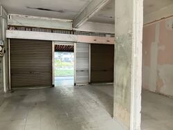 Hougang Avenue 8 (D19), Shop House #631948031